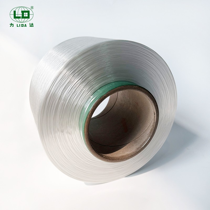 Quid est Polyester Yarn Used For?