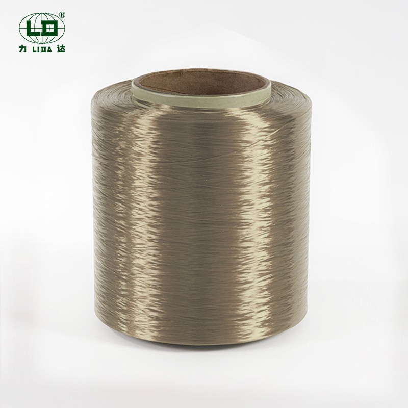 Quae sunt characteres Anti UV Polyester Flamma Retardant Yarn