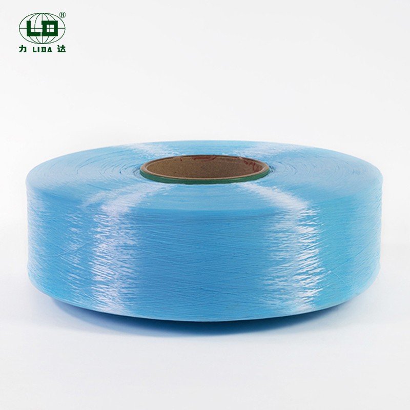 Quae sunt characteres Semi Dull Polyester Dope Filamentum Dyed Yarn